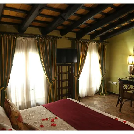 Hotel La Casona De Calderón Gastronomic&boutique Osuna